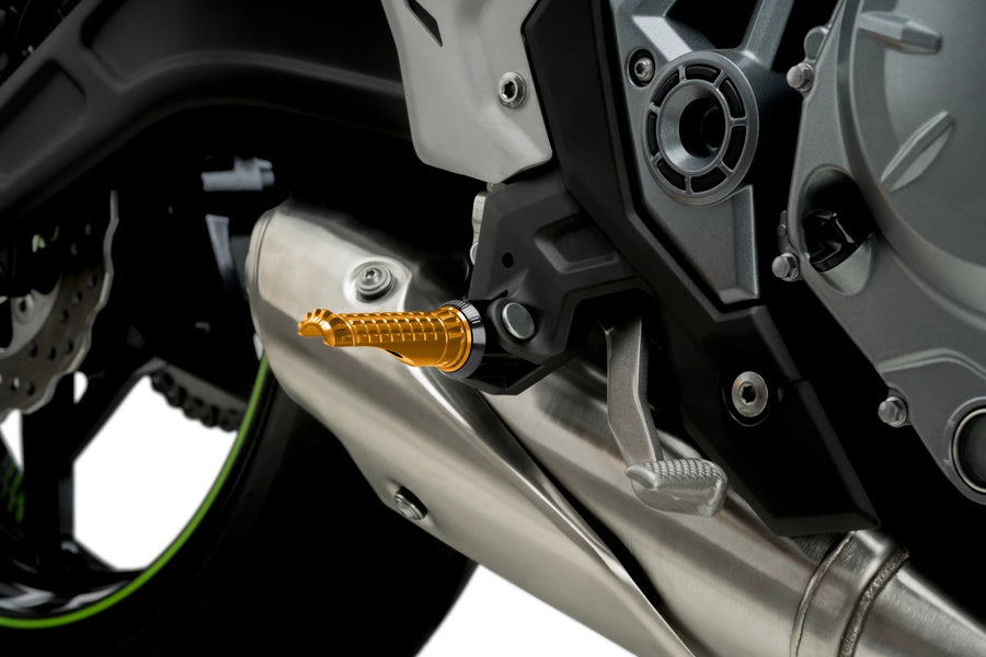 KTM RC 390 [2025] – Reposapiés R-Fighter – titanio