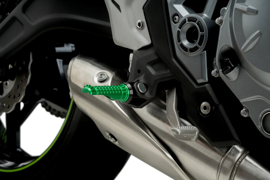 KTM RC 390 [2025] – Reposapiés R-Fighter – plateado