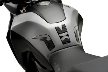 YAMAHA TRACER 7 GT [2024] – Protección específica del depósito – Aspecto carbono - 0