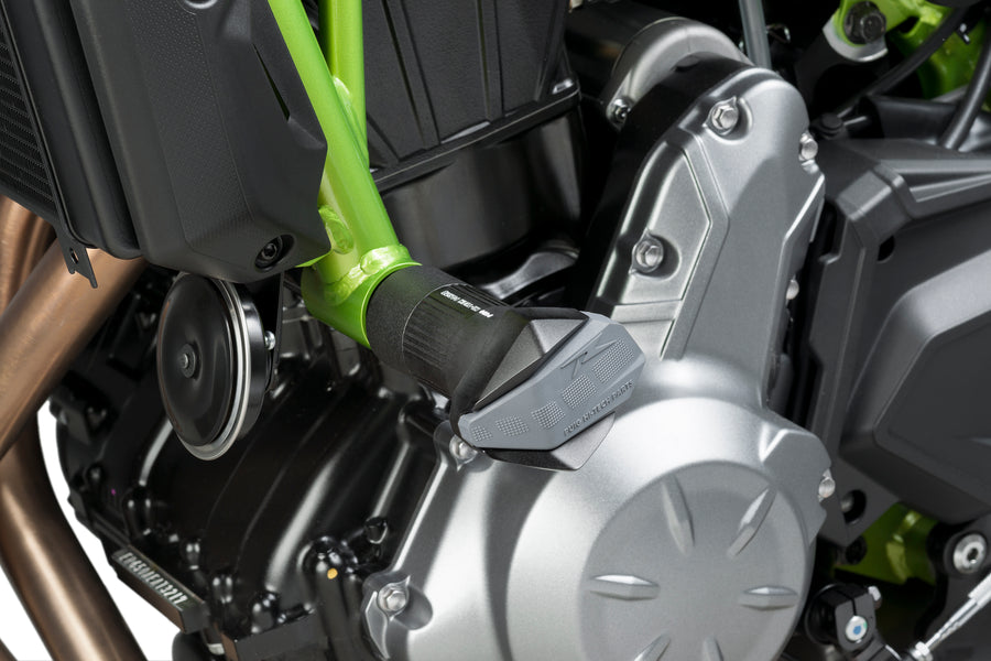 KAWASAKI Z 650 RS [2025] – Protectores de protección R19 – Negro