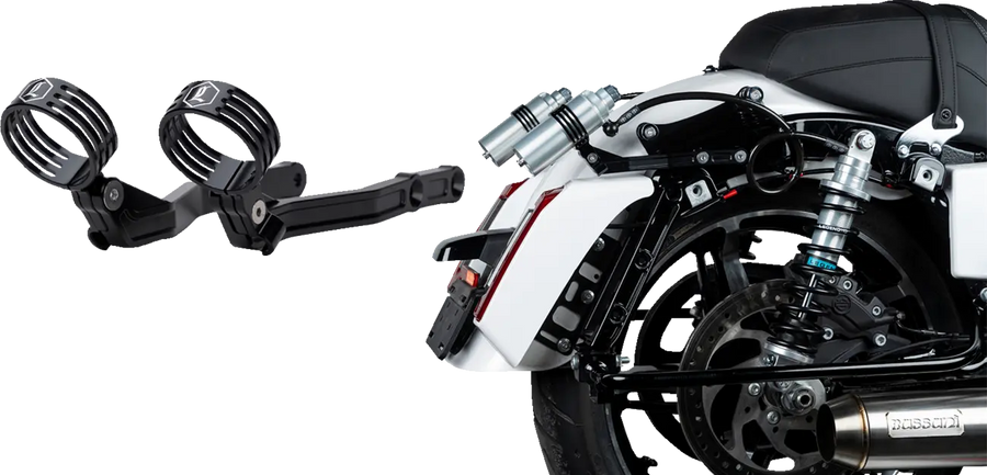 Harley-Davidson FLTRXSTSE 1977 Road Glide ST CVO 121 [2025] - REVO ARC Billet Remote Reservoir Außenhalterungen – Bild 3