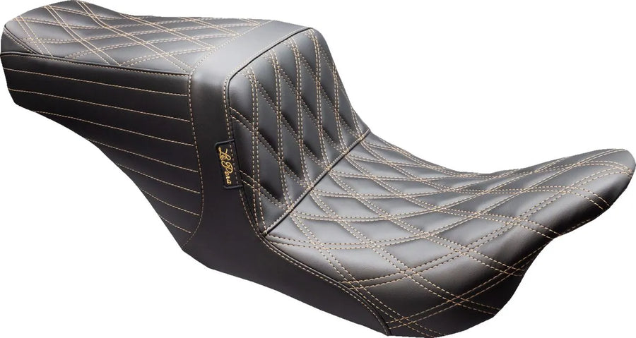 Harley Davidson Touring [LE PERA] – Asiento delantero con cola levantada