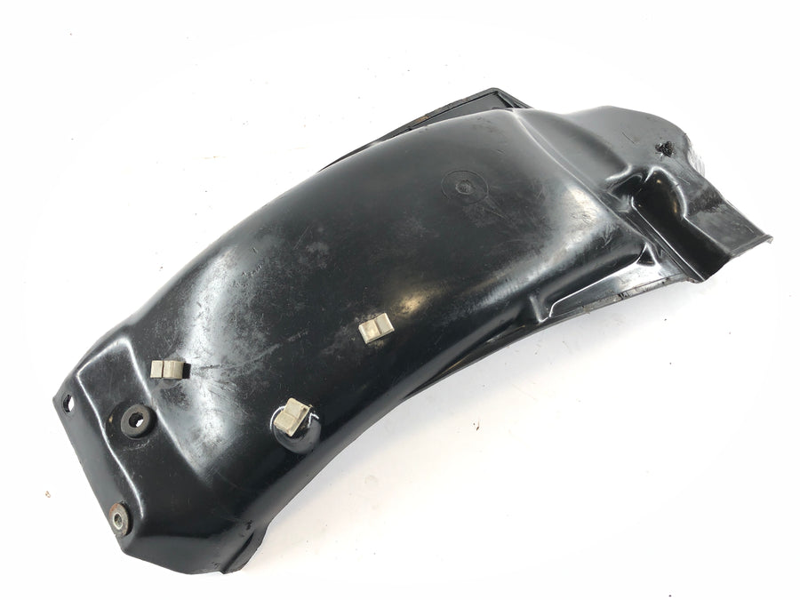 Honda CB 550 F [Super Sport] - Protección de salpicaduras de la base trasera
