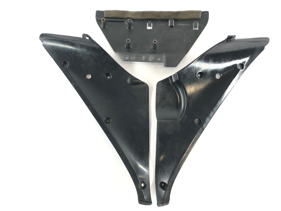 Yamaha YZF R1 RN04 [2000] - Conjunto de revestimiento interior