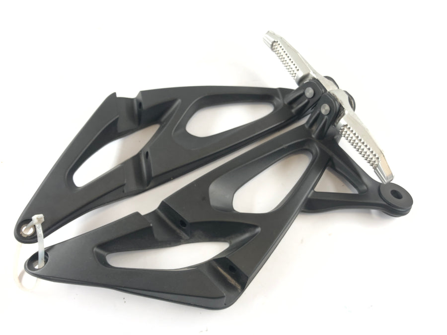 BMW K 1300 R [2010] - Firests of Pediatric Footrests set