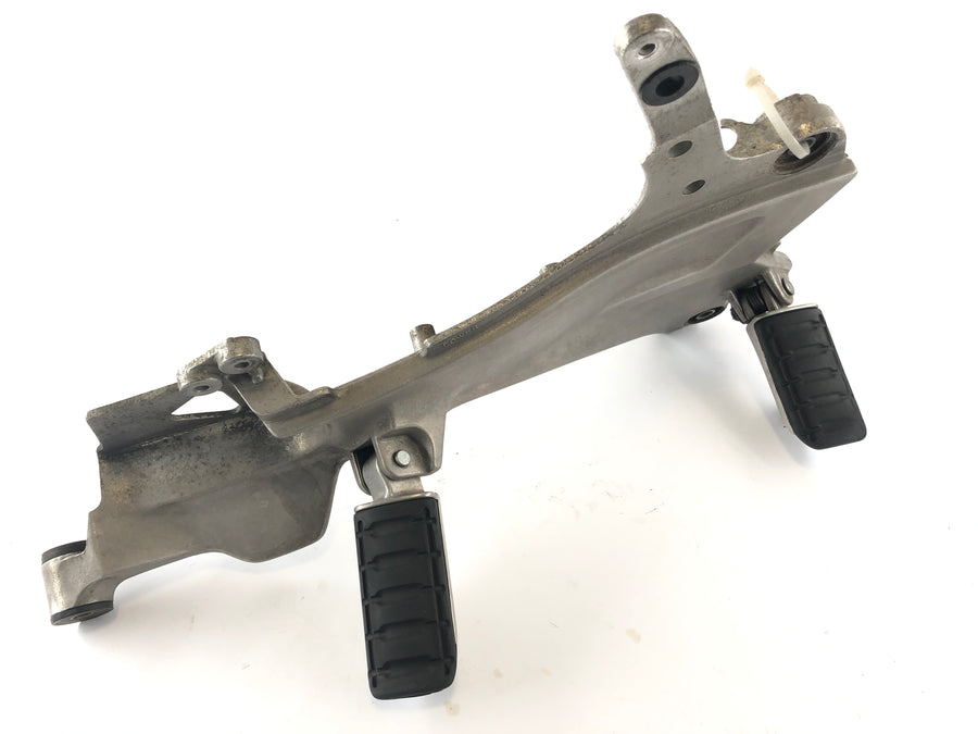 Honda ST 1100 SC26 Pan European [1990] - Rast Holder Footrest Derecha