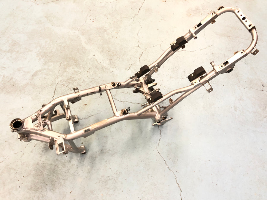 Moto Guzzi Stelvio 1200 8V [2011] - Marco con documentos de accidente -libre