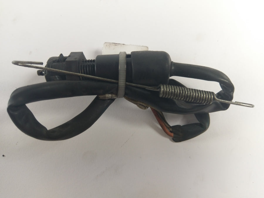 Suzuki DR 650 SP42B - Interruptor de luz de freno con resorte en la parte trasera