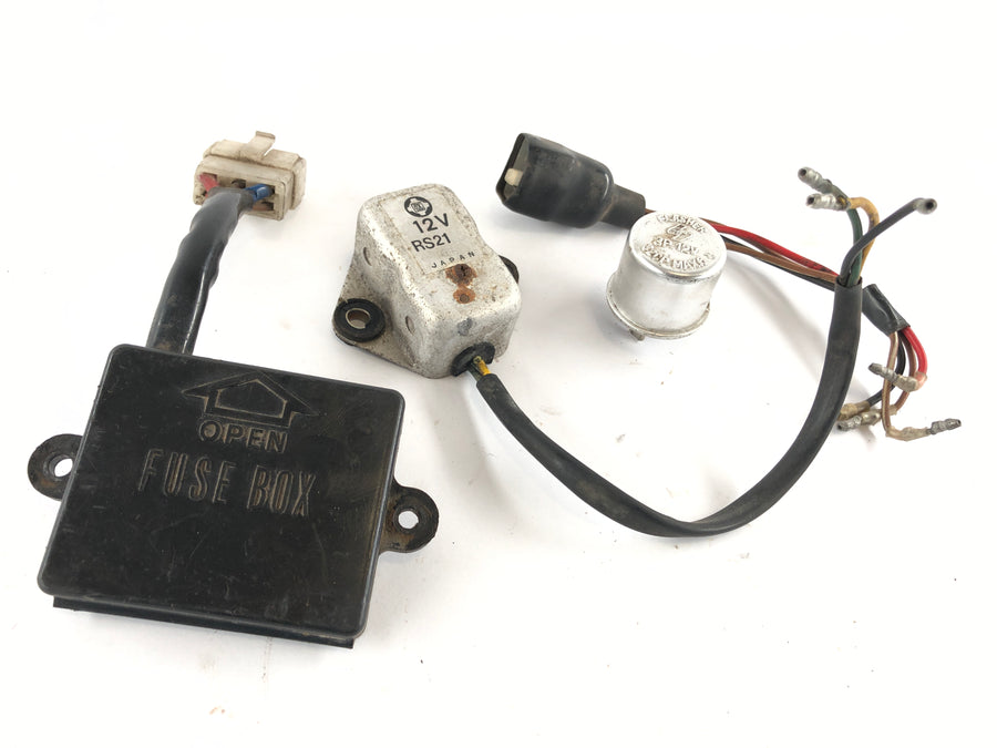 Honda CJ 360 T [1980] - Caja de fusibles Elektronik Konvolut