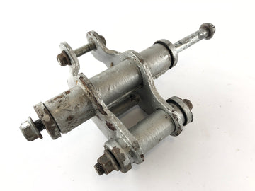 Suzuki DR 600 SN41A [1986] - hueso de palanca de perros huesos