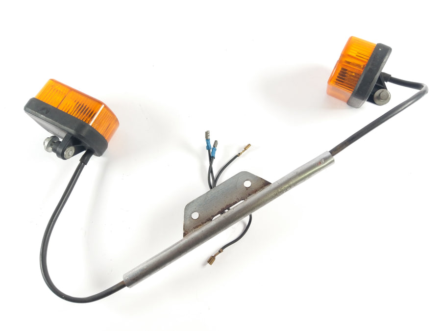 BMW R75/5 - Gire la señal en la pareja trasera con soporte