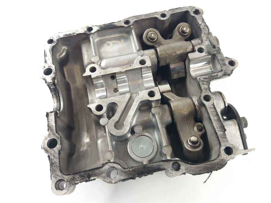 Suzuki Intruder 1500 VL [2000] - Tapa de la cabeza del cilindro con palancas de inflexión
