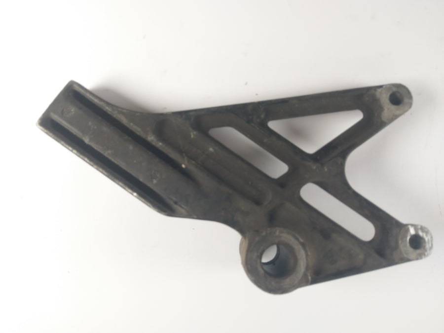 Suzuki DR 650 SP42B - rueda trasera de anclaje de freno