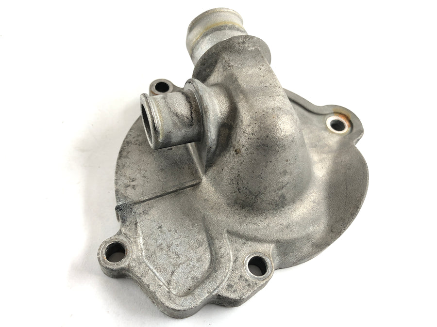 Can en el Spyder SM5 [2009] - Cubierta de la bomba de agua de la tapa del motor