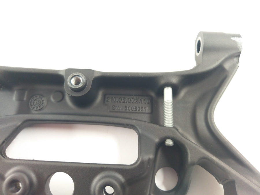 Husqvarna 701 Vitpilen [2018] - Grabación de soporte de bisagra de bisagra de tanque