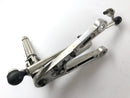 Yamaha YZF R1 RN04 [2000] - reposapiés a la izquierda con palanca de cambios y relojes de conmutación-3