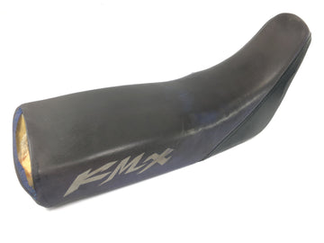 Kawasaki KMX 125 [1996] - Funda del cojín del asiento dañada
