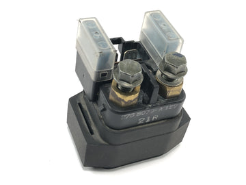 Yamaha YZF R1 RN09 [2002] - relé de arranque relé interruptor magnético 12V