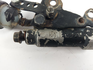 Honda CRF 450 [2002] - Freno trasero de la bomba de freno en la parte posterior - 0
