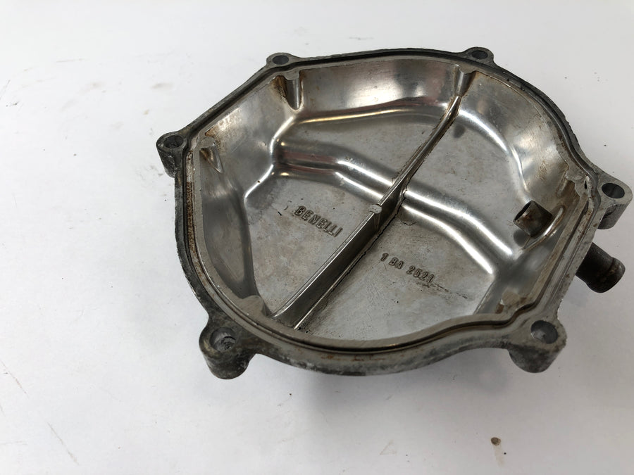 Moto Guzzi GTS 400 [Benelli] - Tapa del motor de ventilación del motor de la tapa de la válvula