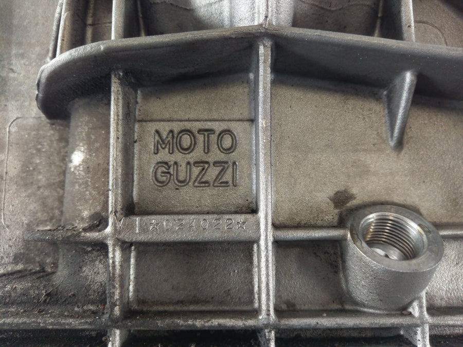 Moto Guzzi Mille GT [1990] - Motor de alojamiento vacío