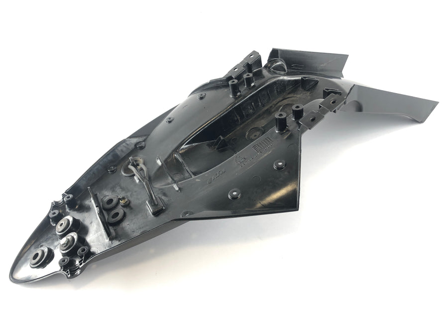 KTM LC4 640 Duke 2 [2001] - Refugio subterráneo en el interior detrás de Splash Protection