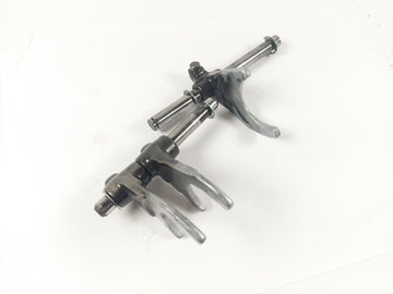 Yamaha DT 400 1R6 - Horquillas de cambio con olas