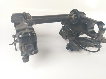 Suzuki DR 650 SP42B - Puente de la bifurcación con encendido y bloqueo del asiento 1 llave - 0