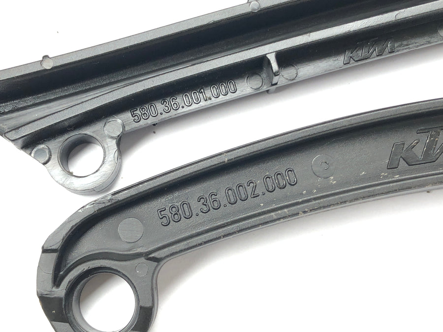 KTM 640 LC4 [2003] - Cadena de control de riel de riel y rieles de sujeción