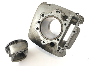 Yamaha TT 600 R DJ01 [2000] - Cilindro con pistones - 0