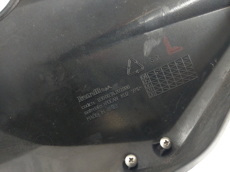 Benelli TNT 1130 Sport [2002] - Cubierta de tanque en el revestimiento del tanque izquierdo