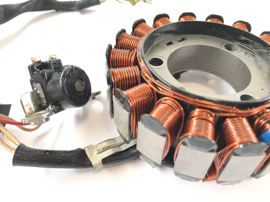 Yamaha WR 125 R DE07 [2016] - Estator alternador