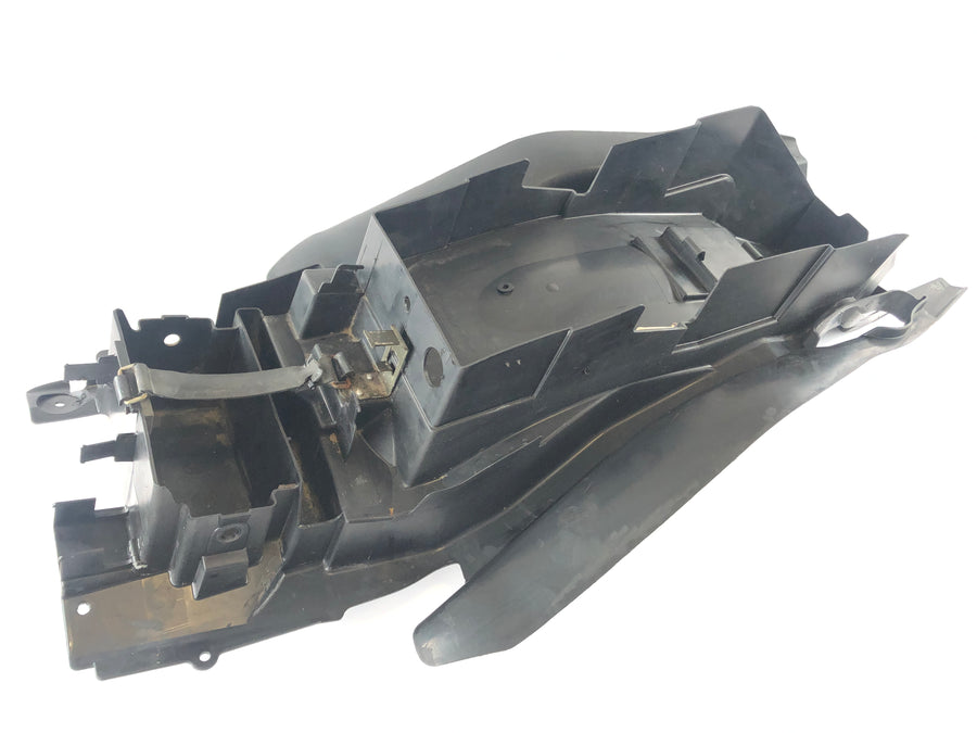 Suzuki DL 1000 V -strom [2006] - Protección de salpicaduras de ropa interior trasera