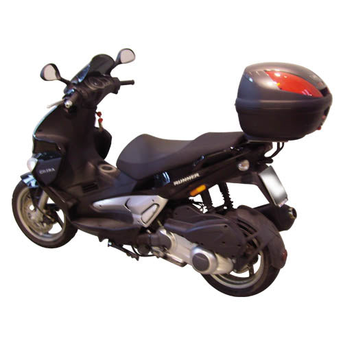 Gilera Runner 50 [2006–2015] – Topcaseträger für Monolock, Verkleidung anbohren