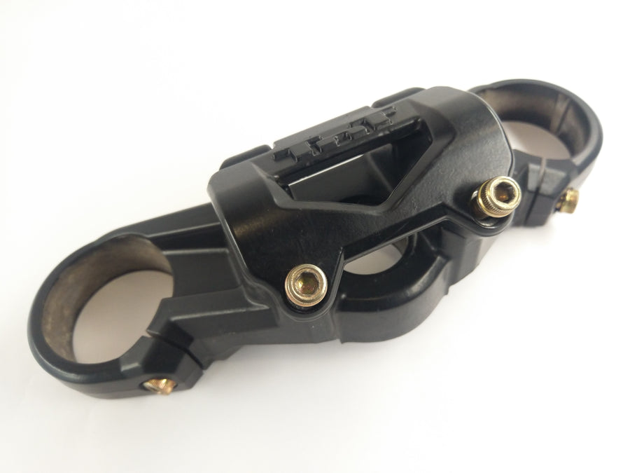 Benelli TNT 1130 Sport [2002] - Bridge de bifurcación arriba
