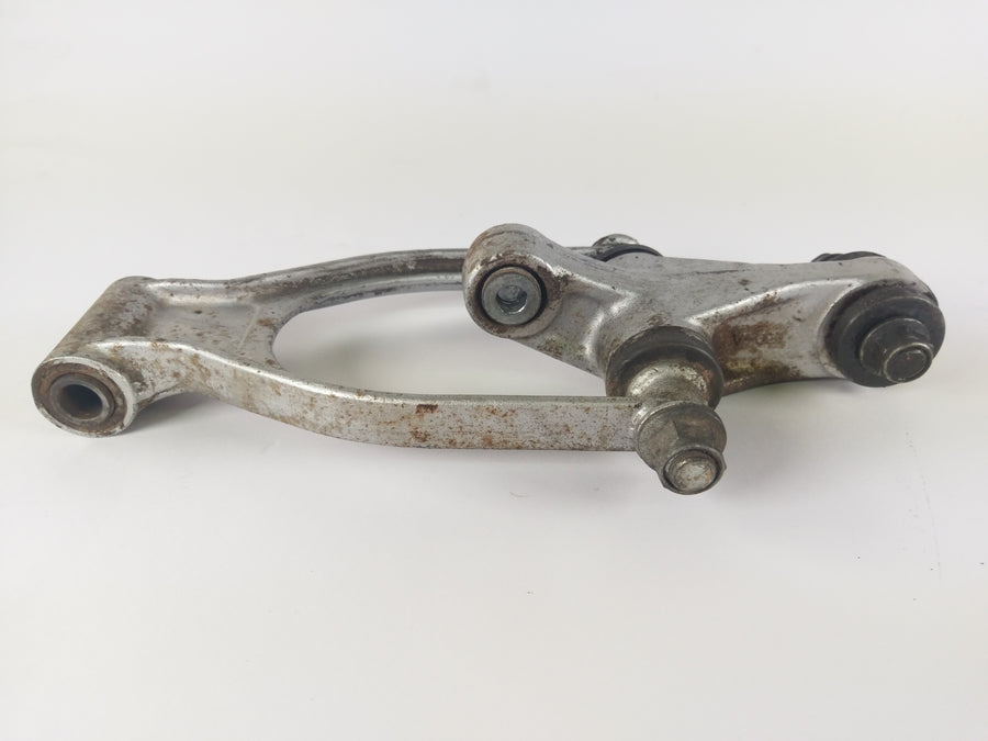 Suzuki DR 650 SP42B - Piece de conexión Central Feather Bone Swinge "Bone"