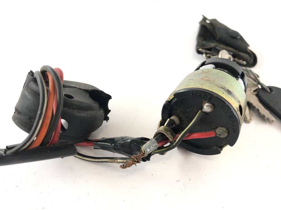Suzuki T 500 [GT 500] - Bloqueo de encendido con llave