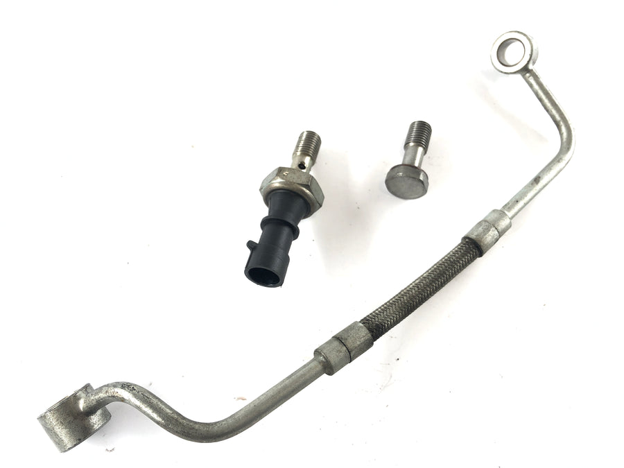 Triumph Speed ​​Triple 1050 515NJ [2005] - Línea de aceite con sensor y tornillo de drenaje
