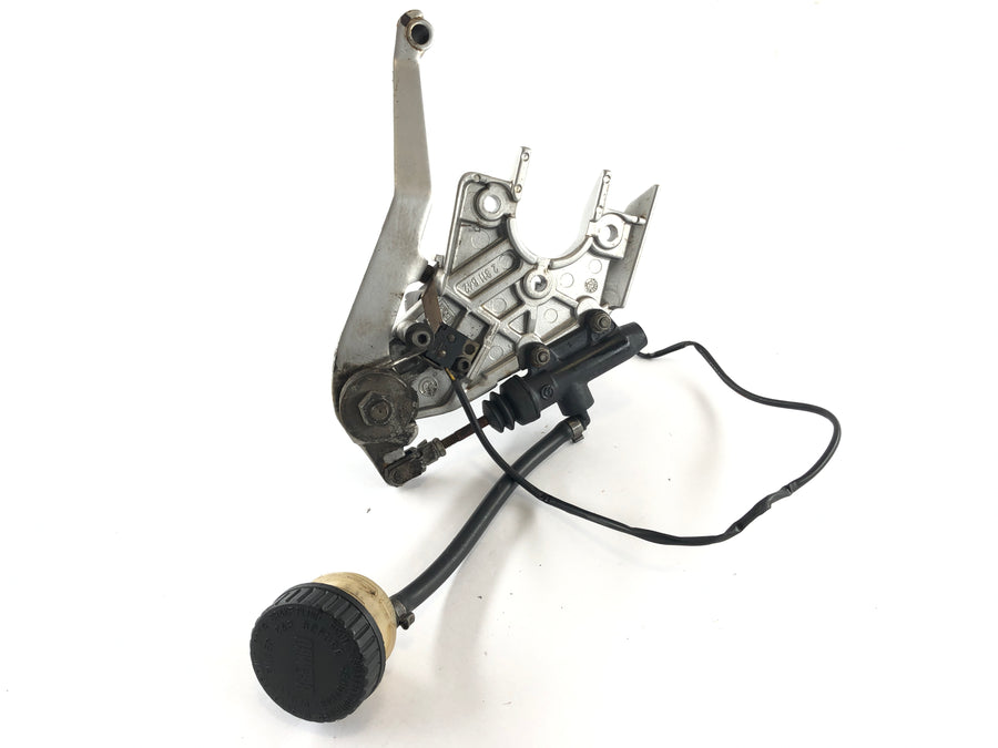 BMW R 1100 R 259 [1995] - Placa de rast en el pedal de freno derecho y la bomba de freno