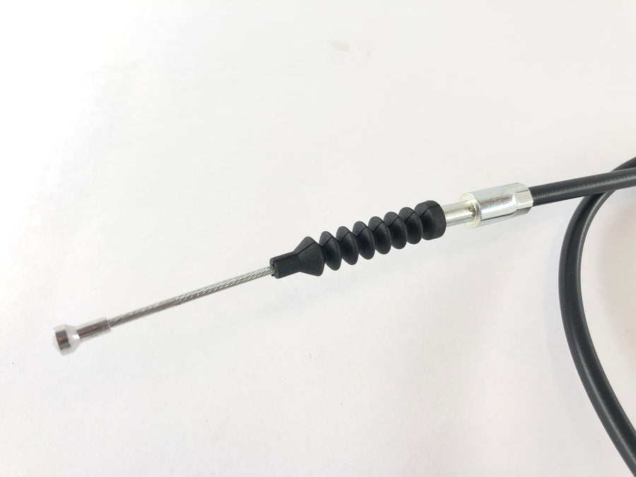 KTM LC4 640 Duke 2 - vista detallada del cable del embrague