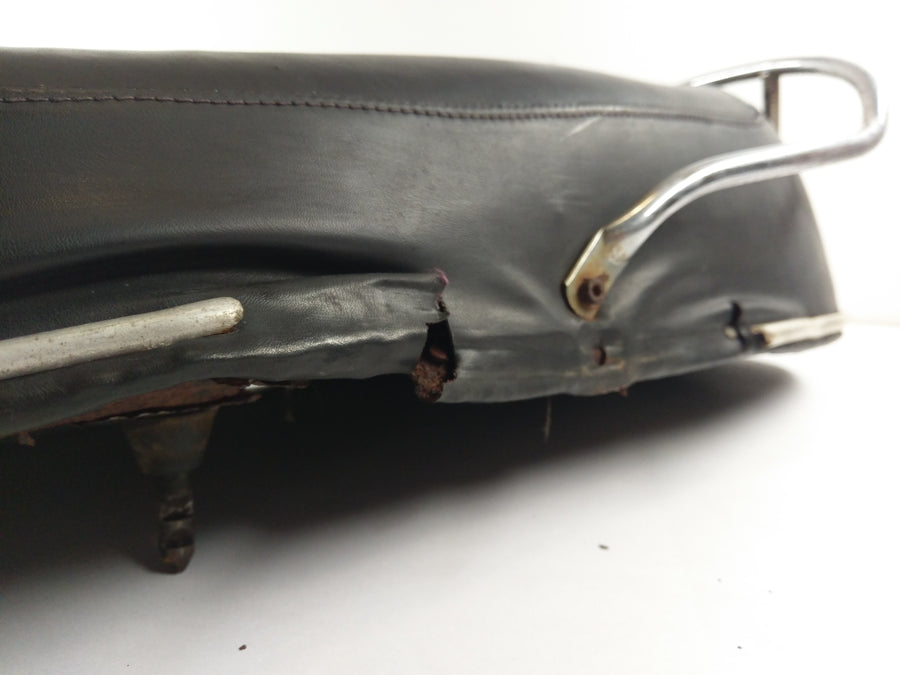 BMW R75/5 [1973] - Asientos de asiento fuertemente oxidados