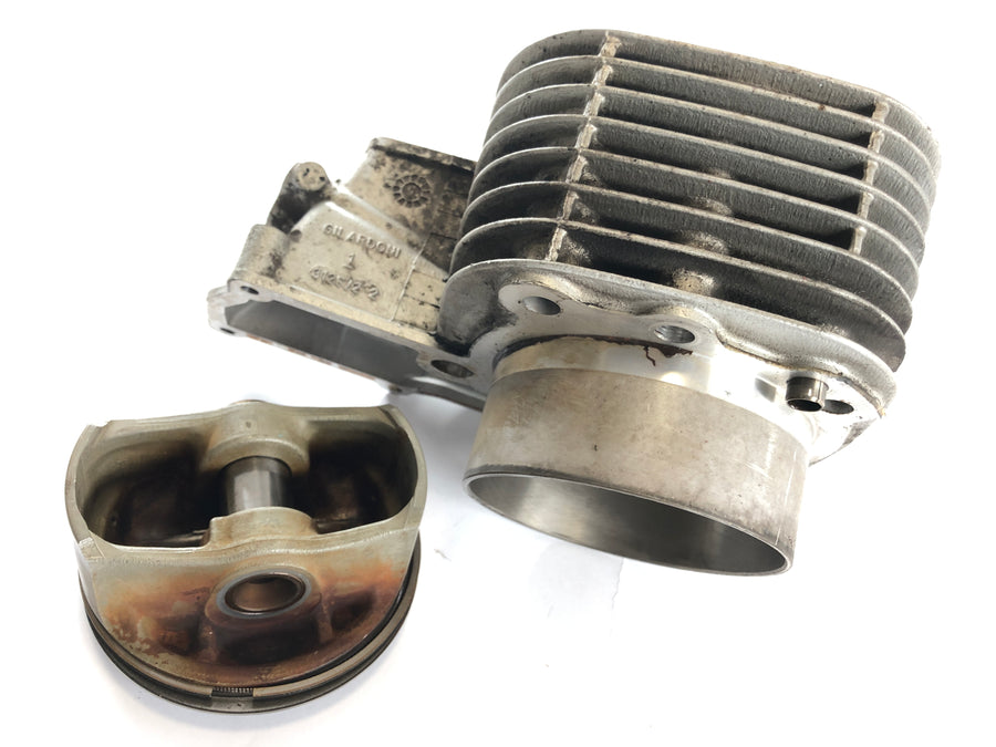 BMW R 1150 GS [2000] - Cilindro con pistones a la derecha