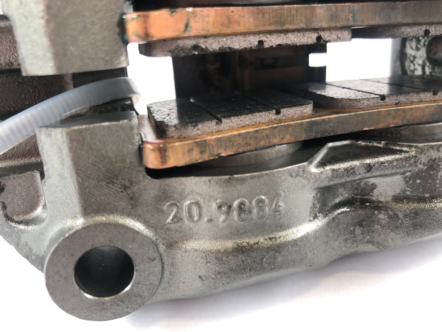 Ducati 1098 S [2007] - pinza de freno en la parte delantera derecha