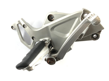 BMW F 800 ST [2006] - Sistema de reposapiés a la derecha con pedal de freno - 0