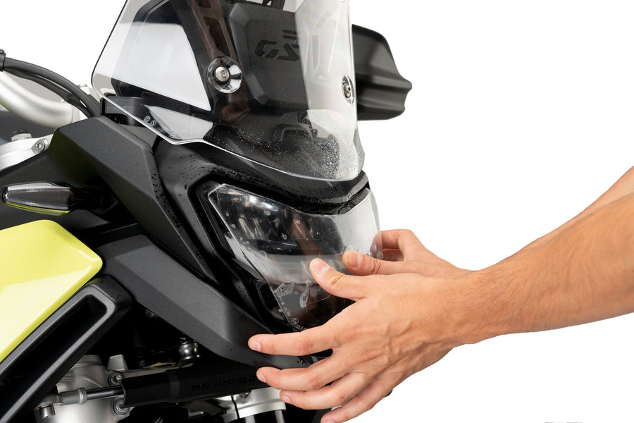 BMW F 900 GS [2025] – Adherir la protección de los faros – Transparente
