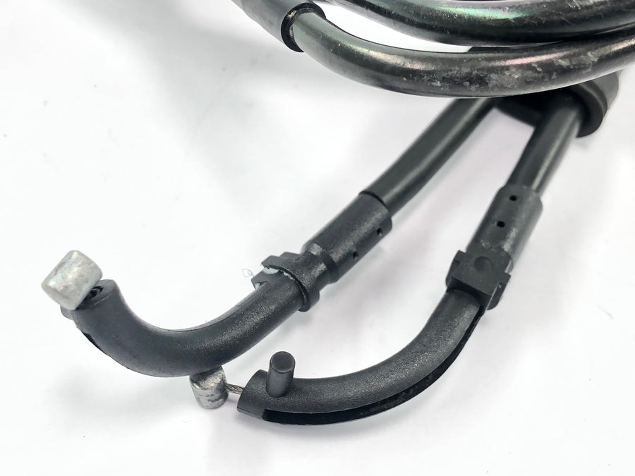 Triumph Daytona 955i T595N - cable del acelerador