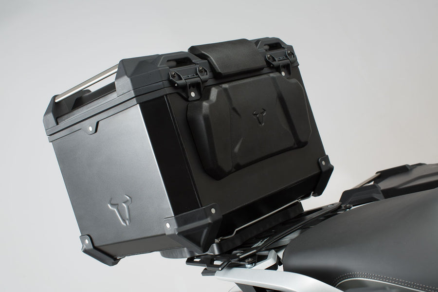 [SW-MOTECH] - Respaldo del pasajero del topcase TRAX ADV – imagen 1