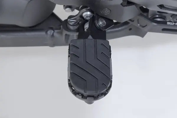 CFMOTO 800 MT-X [2025-2026] - Kit reposapiés ION, versión FRS.10.011.10000/B – Figura 4