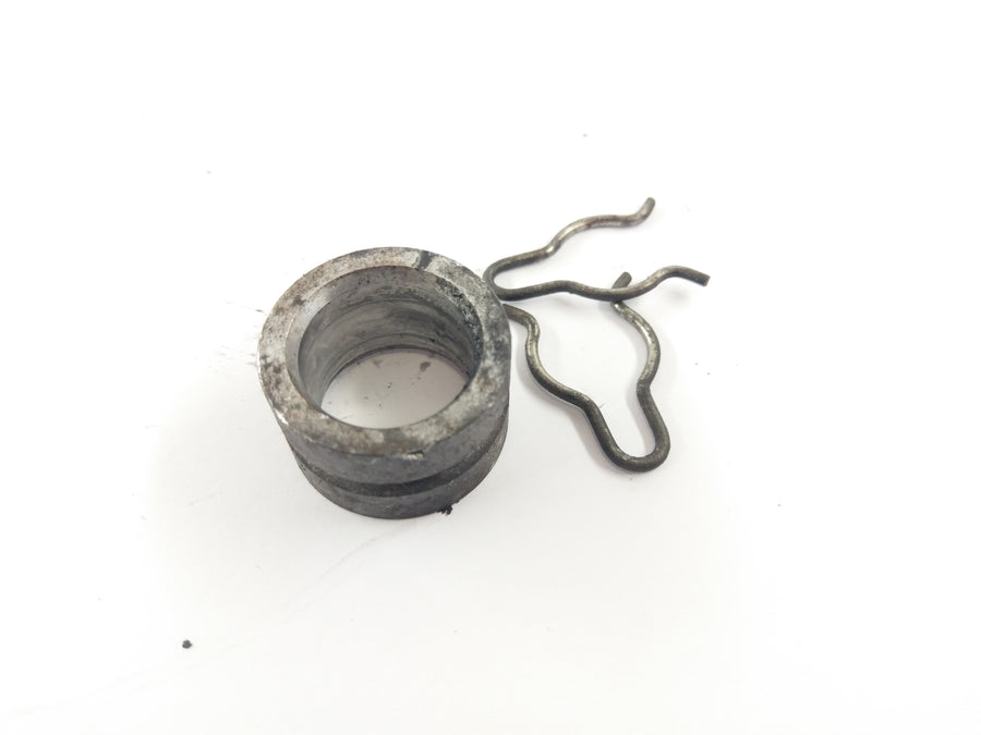 Honda Africa Twin XRV 750 RD07 [1993] - Spacer de cilindro de enchufe de la pieza de conexión