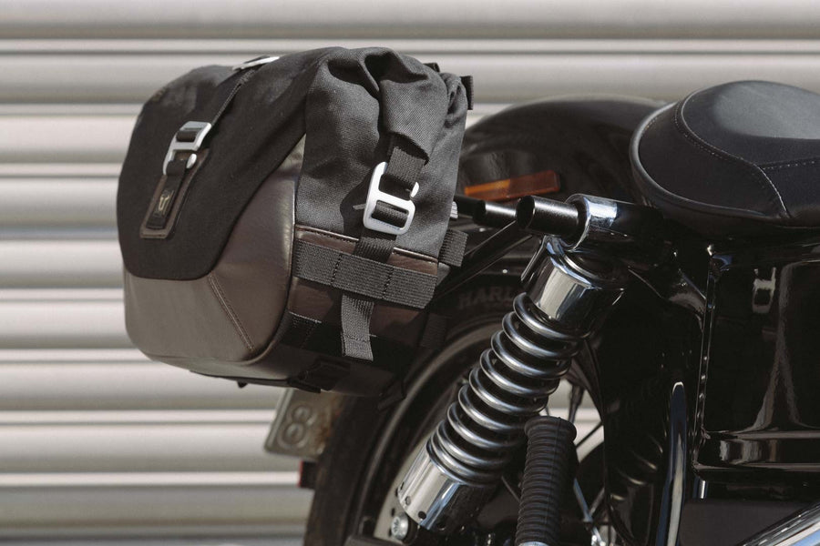 Harley-Davidson FXDWG 1690 Dyna Wide Glide [2012-2017] - Sistema de bolsas laterales Legend Gear LC2 Black Edition - Imagen 2